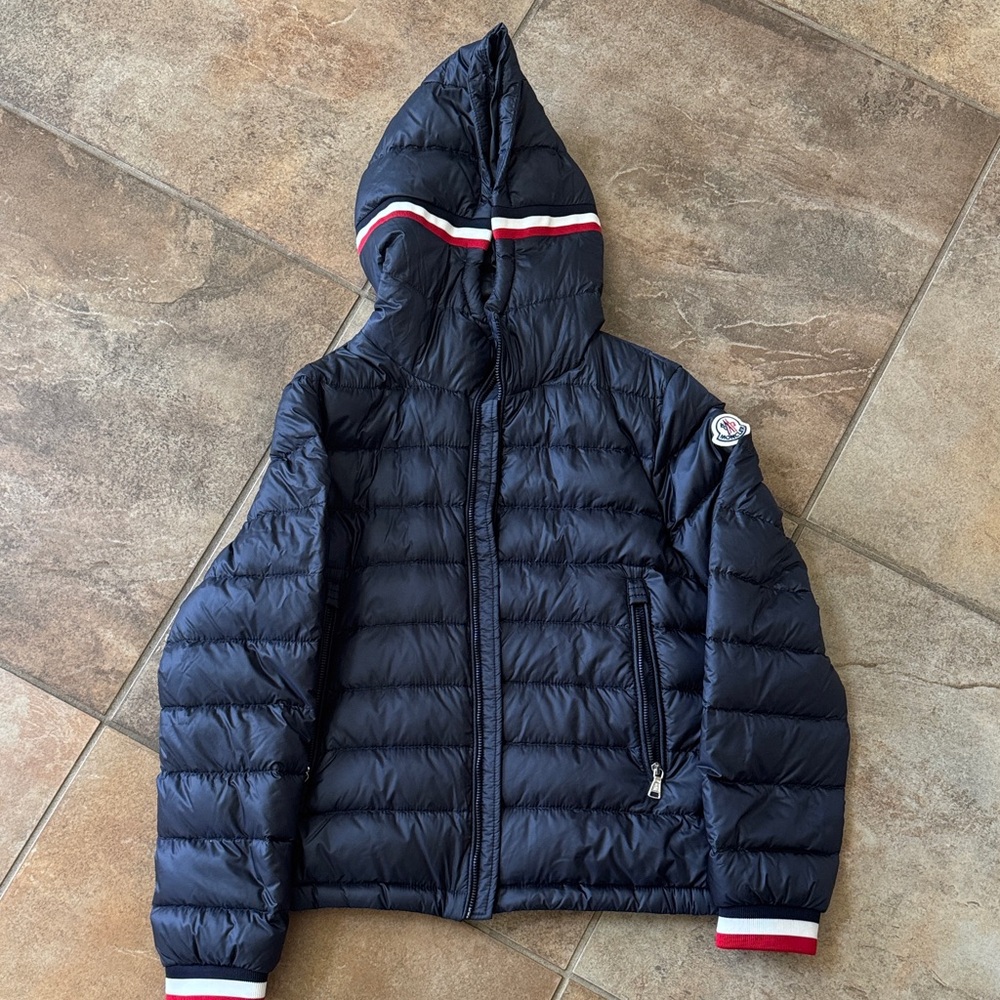 Moncler Navy Blue Kids Puffer Jacket size 12